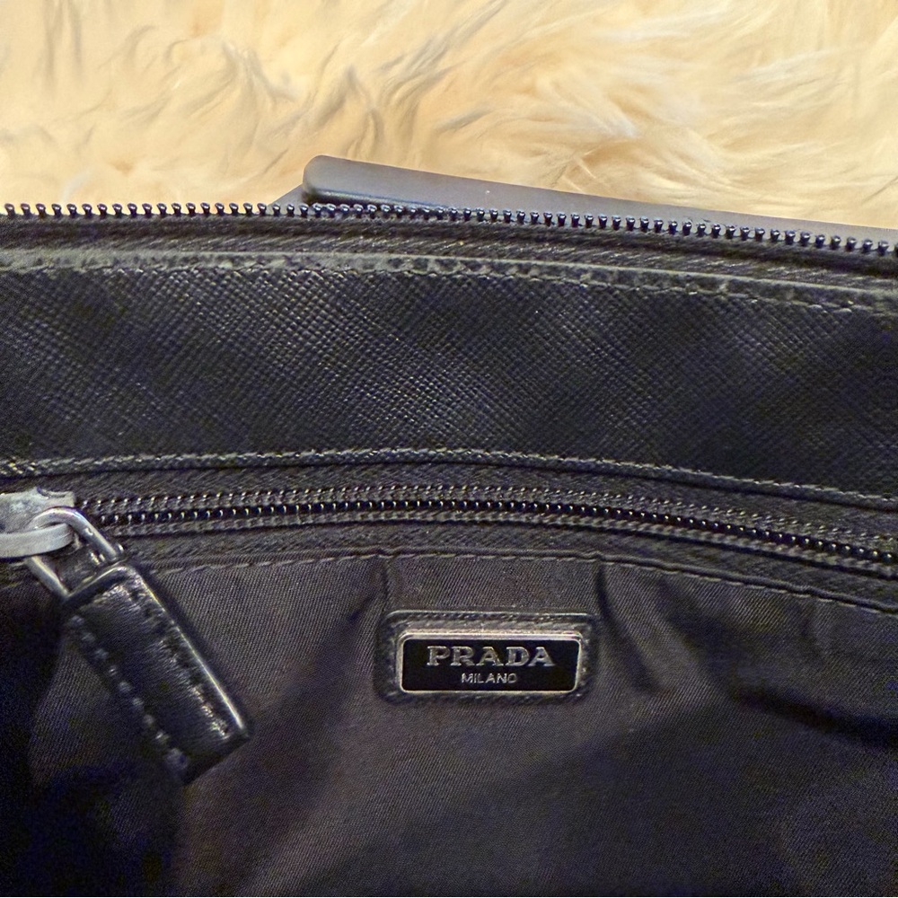 Prada Black‎ Nylon Pouch Bag with Silver Luggage Logo - Picture 4 of 9